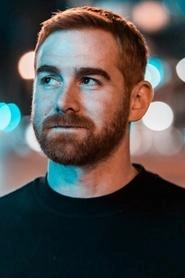 Ảnh diễn viên Andrew Santino